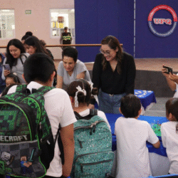 UTEQ gradúa 88 estudiantes en idioma coreano