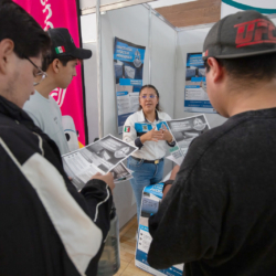 Estudiantes de UNAQ desarrollan Rover internacional