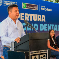 UTEQ y Santander firman convenio